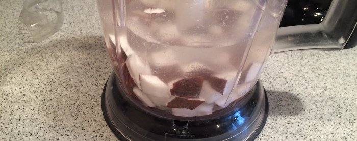 Cómo cocinar leche de coco en casa